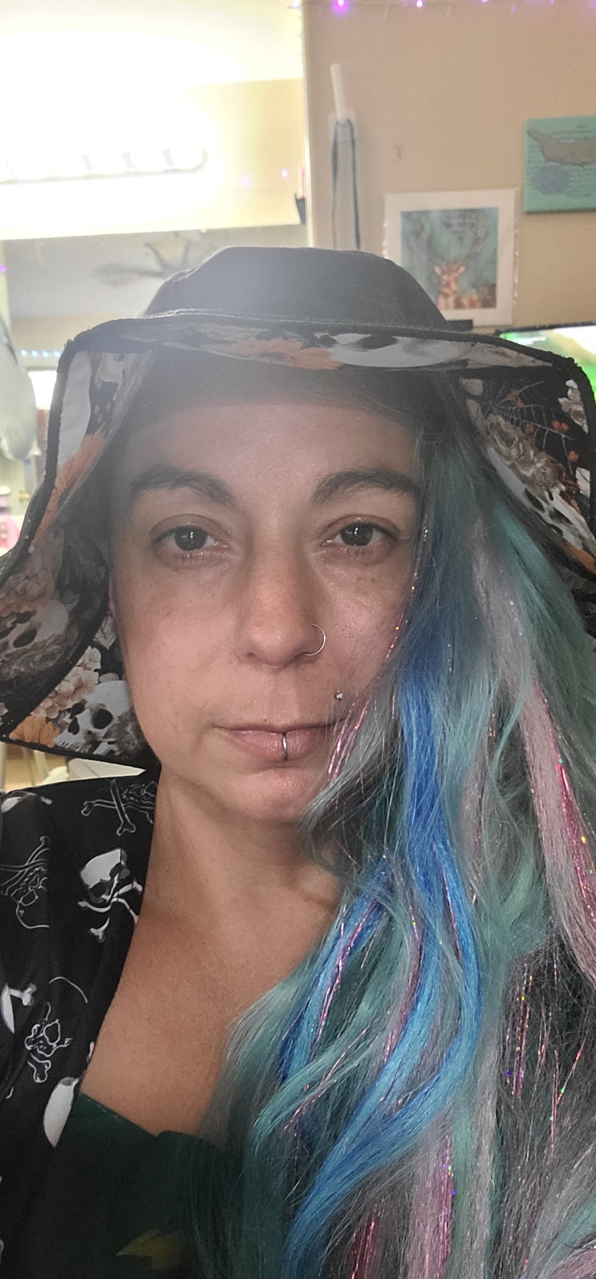 Bucket hat