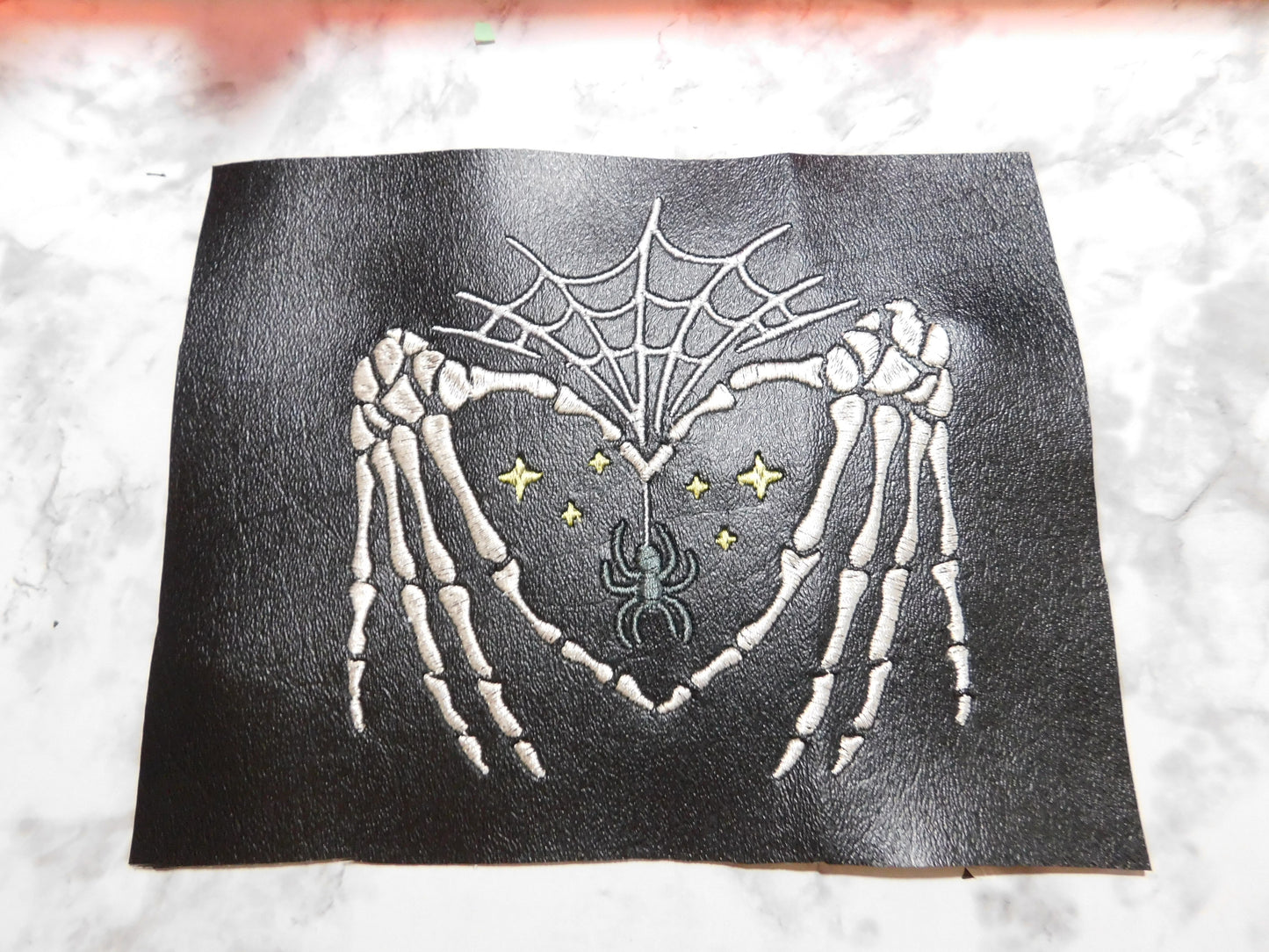 skelly hands with spooder set